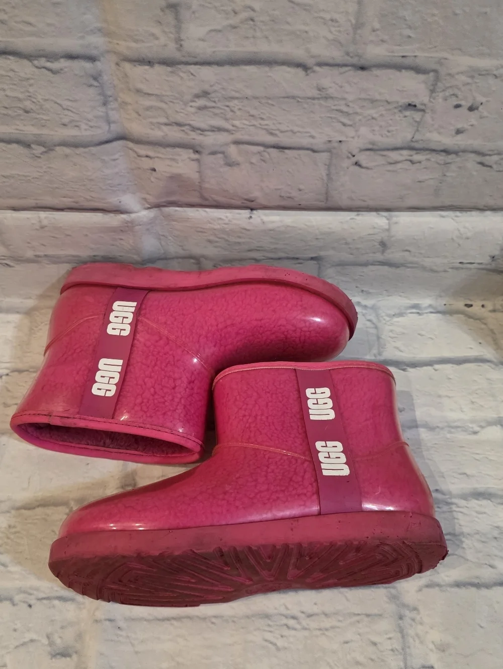 UGG Kids Pink Gloss Short Boots